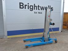 Image of Genie Sla-15 Material Lift Swl 363Kg 4.98M