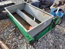 Image of Cushman TD1500 Top Dresser