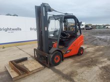 Image of Linde 3T Forklift