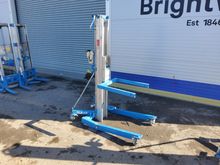 Image of Genie Sla-10 Material Lift