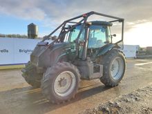 Image of Valtra N154EA 4wd Tractor