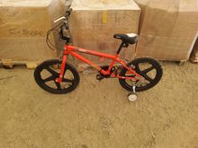 Image of 1 x Rated Shockwave Bicycle Frame / Chasis No: HF200802861 Frame Size: Children's