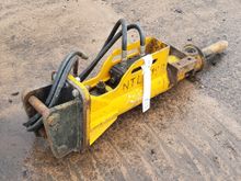 Image of Arrowhead Breaker