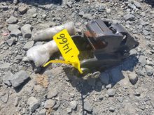 Image of Quick Hitch 30mm Pins, 100mm Ears, 95mm Centres