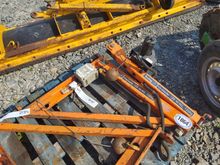 Image of Penney Lift Hydraulic Crane