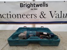 Image of Makita 9069 230V Grinder