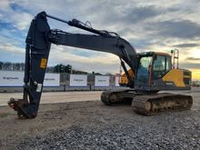 Image of Volvo EC220EL Excavator
