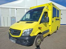 Image of MERCEDES-BENZ SPRINTER 519 CDI Ambulance