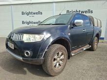 Image of MITSUBISHI L200 TROJAN DCB DI-D 4X4 Pick-up