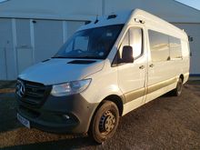 Image of MERCEDES-BENZ SPRINTER 516 CDI Minibus