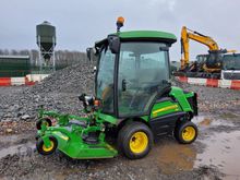 Image of John Deere 1575 TerrainCut Outfront Rotary Mowers