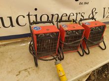 Image of 3x Veab Heaters