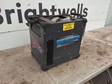 Image of Dri-Eaz F571 Cube De-Humidifier 110V 22.7Kg