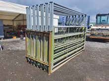 Image of Qty of Stock Gates