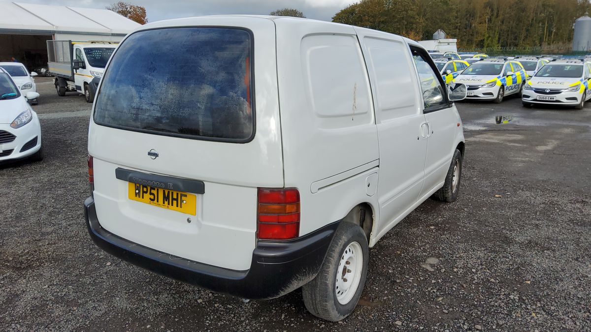 Nissan vanette outlet e