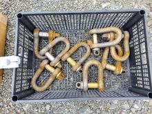 Image of Approx 8x D Links