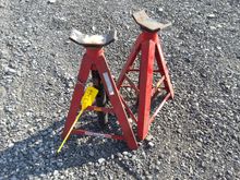 Image of 2 X 4000KG Tall Taskmaster Axle Stands Black