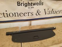 Image of Audi V038339 Extendable Parcel Shelf Cover
