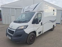 Image of PEUGEOT BOXER Horse Box