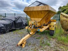 Image of Econ Towable Gritter
