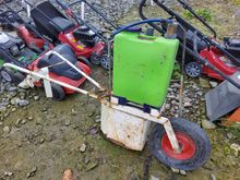 Image of Hooded Hand Sprayer