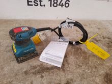 Image of Makita Bo4555 Palm Sander 110V 1.1Kg