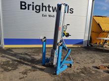 Image of Genie Material Lift