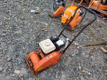 Image of 16" Petrol Whacker Plate