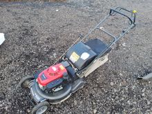Image of Honda Pedstrian Mower 21inch Rotary Pro Roll