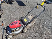Image of Honda IZY Mower