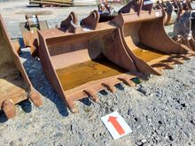 Image of 47" Excavator Bucket 260mm Ears 395mm Centres 65mm Pins