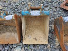 Image of 18" Bucket 35mm Pins 140mm Ears 185mm Centres