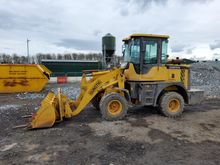 Image of Gunstig 912 Compact Loading Shovel