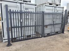 Image of 14ft Gate - D With Pillar