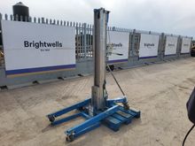 Image of Genie SLA-10 Material Lift