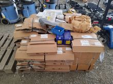 Image of Qty Of Assorted Brake Pads, Brake Discs & Filters