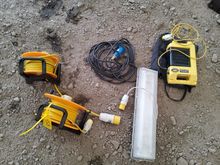 Image of Qty of Cabling and Lights