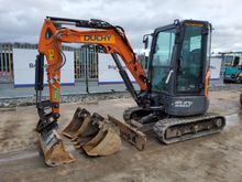 Image of Doosan DX27Z-7 Cabbed Mini Excavator