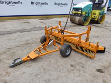 Image of Sisis FS1118 Trailed 6' Z Brush & Flexicomb for Artificial Turf