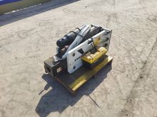 Image of Essential EB30 Breaker