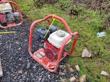 Image of Belle 165.9.077 Petrol Pump