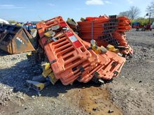 Image of Qty of Barriers