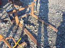 Image of Auger Torque Skidsteer Pallet Forks