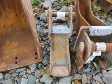 Image of 7" Digger Bucket 105mm Ears 135mm Centres 30mm Pins