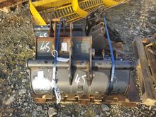 Image of Pallet Of Bobcat Doosan Mini Buckets