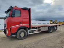 Image of VOLVO FH 440 6x2 Tag Axle Flatbed Lorry