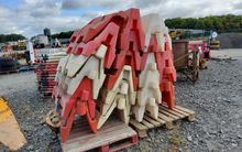 Image of Quantity Of Barriers