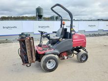 Image of Toro LT3340 4wd Triple Gang Ride On Mower