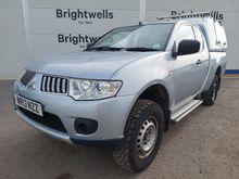 Image of MITSUBISHI L200 4LIFE CLUB CAB DI-D Pick-up