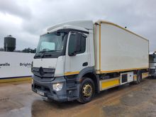 Image of MERCEDES-BENZ Antos 2532 6x2 Refrigerated Box Lorry